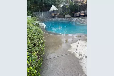 28864 Terrace Drive, Highland, CA 92346 - Photo 12