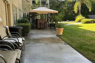 28864 Terrace Dr, Highland, CA 92346 - Photo 14