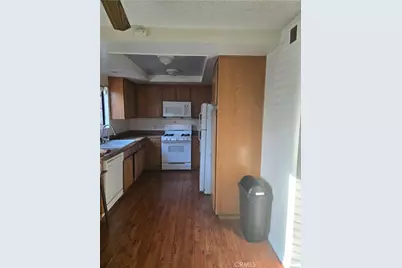 16414 Cornuta Ave #8, Bellflower, CA 90706 - Photo 18