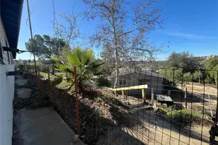 37220 Quarter Valley Rd, Temecula, CA 92592 - Photo 8