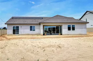 35877 Wildwood Crest Dr, Yucaipa, CA 92399 - Photo 64
