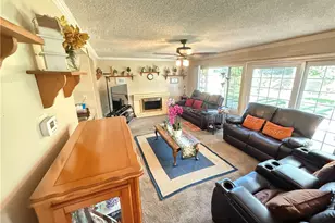 2413 S Parco Ave, Ontario, CA 91761 - Photo 32