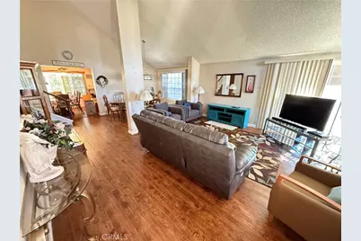 2413 S Parco Avenue, Ontario, CA 91761 - Photo 14