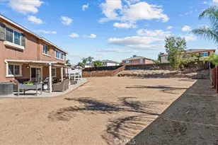 19883 San Juan Capistrano Ct, Riverside, CA 92508 - Photo 32