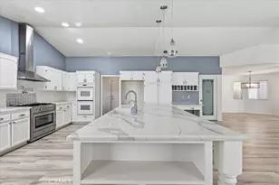 15358 Lookout, Victorville, CA 92307 - Photo 18