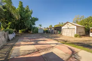 698 Terrace Rd, San Bernardino, CA 92410 - Photo 30
