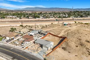 16105 Tawney Ridge Ln, Victorville, CA 92394 - Photo 24