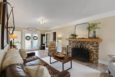 1033 W Palm Avenue, Redlands, CA 92373 - Photo 10