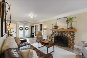 1033 W Palm Ave, Redlands, CA 92373 - Photo 10