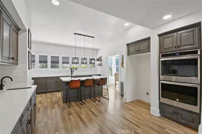 1033 W Palm Avenue, Redlands, CA 92373 - Photo 14