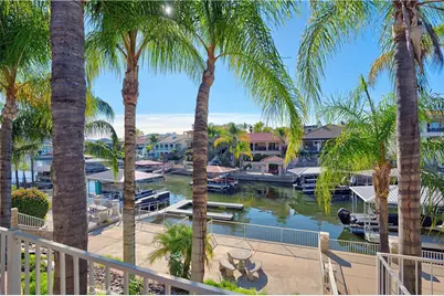 22443 Whirlaway Court, Canyon Lake, CA 92587 - Photo 2