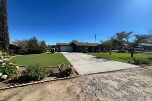 7387 Aster, Yucca Valley, CA 92284 - Photo 2