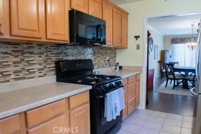 5665 Falling Leaf, Jurupa Valley, CA 92509 - Photo 10