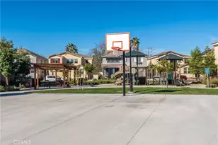 1762 Parkplace Ln, Riverside, CA 92501 - Photo 38