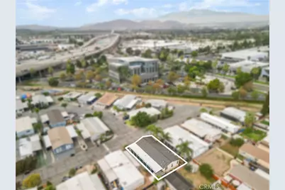 138 Sir Damas Drive, Riverside, CA 92507 - Photo 12