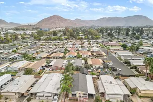 138 Sir Damas Dr, Riverside, CA 92507 - Photo 2