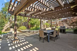 9161 Priscilla St, Downey, CA 90242 - Photo 30