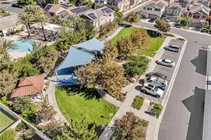 16064 Symphony Ln, Fontana, CA 92336 - Photo 32