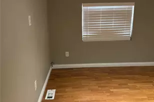 13959 Victoria, Victorville, CA 92395 - Photo 6