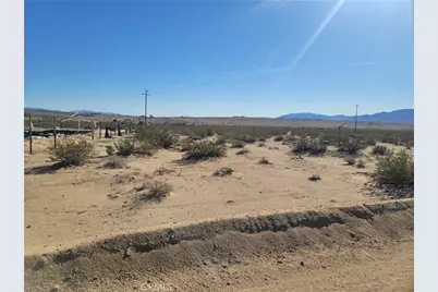 2255 Shooting Star, 29 Palms MCB, CA 92277 - Photo 12