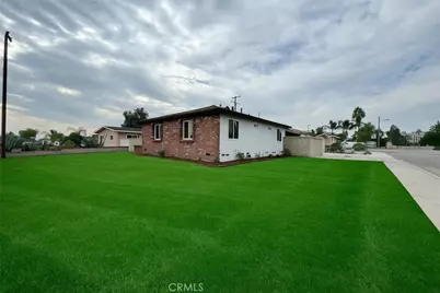 10160 Columbine Avenue, Montclair, CA 91763 - Photo 2