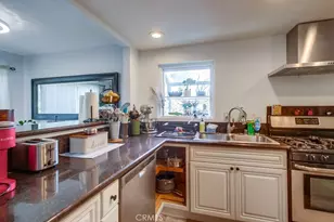 1059 Shadowridge Dr, Vista, CA 92081 - Photo 12