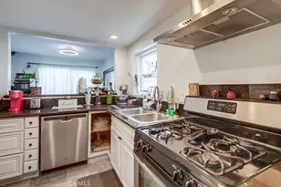 1059 Shadowridge Dr, Vista, CA 92081 - Photo 14