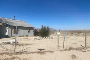 36350 Rodeo, Lucerne Valley, CA 92356 - Photo 4