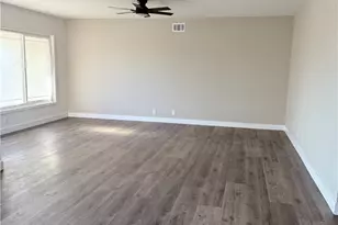 880 S State, Hemet, CA 92543 - Photo 4