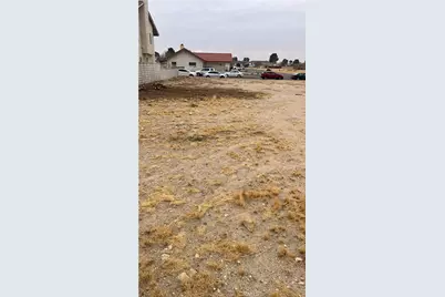 26747 Corona Drive, Helendale, CA 92342 - Photo 6