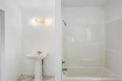 12190 Gladys, Yucaipa, CA 92399 - Photo 24