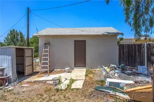 12190 Gladys, Yucaipa, CA 92399 - Photo 30