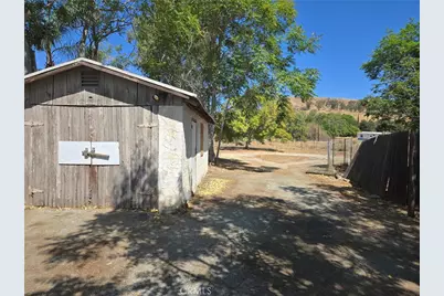 619 Gilman, Banning, CA 92220 - Photo 2