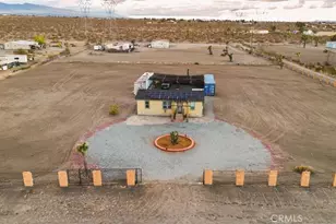 3883 Marco, Phelan, CA 92371 - Photo 18