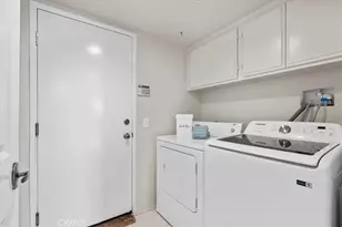 8748 Mesa Oak Dr, Riverside, CA 92508 - Photo 20