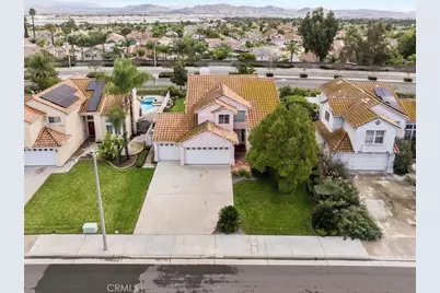 8748 Mesa Oak Drive, Riverside, CA 92508 - Photo 2