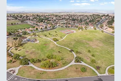 8748 Mesa Oak Drive, Riverside, CA 92508 - Photo 38