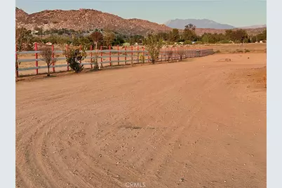 29163 Patelli, Menifee, CA 92585 - Photo 2