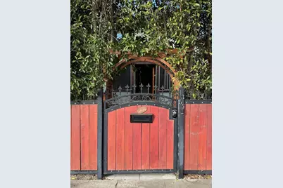 1355 N Gordon Street, Pomona, CA 91768 - Photo 8