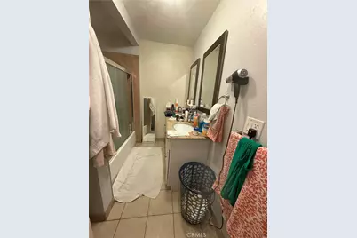 1555 McDonald Avenue, Wilmington, CA 90744 - Photo 50