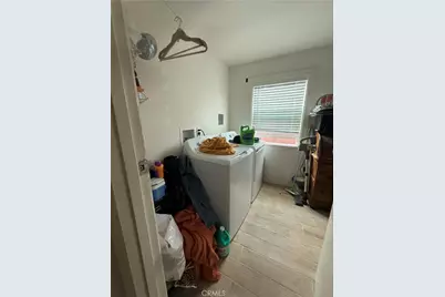 1555 McDonald Avenue, Wilmington, CA 90744 - Photo 22