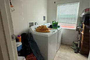 1555 McDonald Ave, Wilmington, CA 90744 - Photo 22