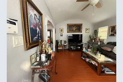 1555 McDonald Avenue, Wilmington, CA 90744 - Photo 50