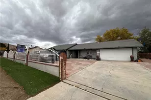 17204 Longmeadow Ave, Palmdale, CA 93591 - Photo 2