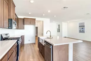 1559 Townswood Ct, Beaumont, CA 92223 - Photo 2