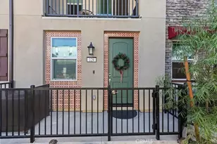 129 Dove Lndg, Covina, CA 91722 - Photo 2