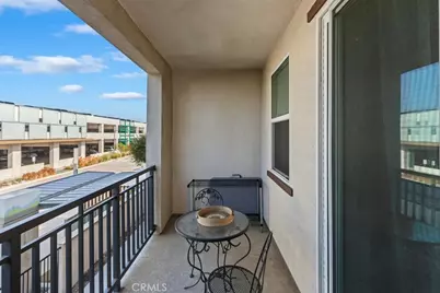 129 Dove Lndg, Covina, CA 91722 - Photo 32