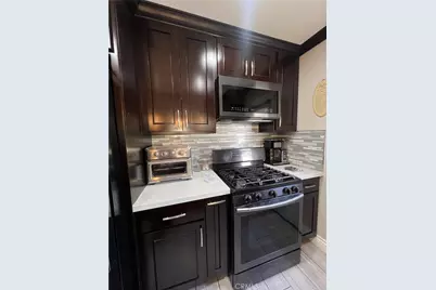 591 N Smoke Tree, Rialto, CA 92376 - Photo 8