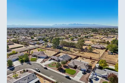 13322 Chenin Blanc Court, Apple Valley, CA 92308 - Photo 48