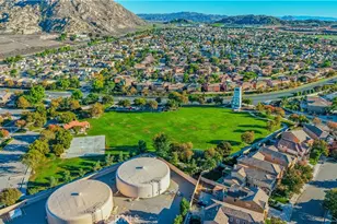 3902 Bluff, Perris, CA 92571 - Photo 42